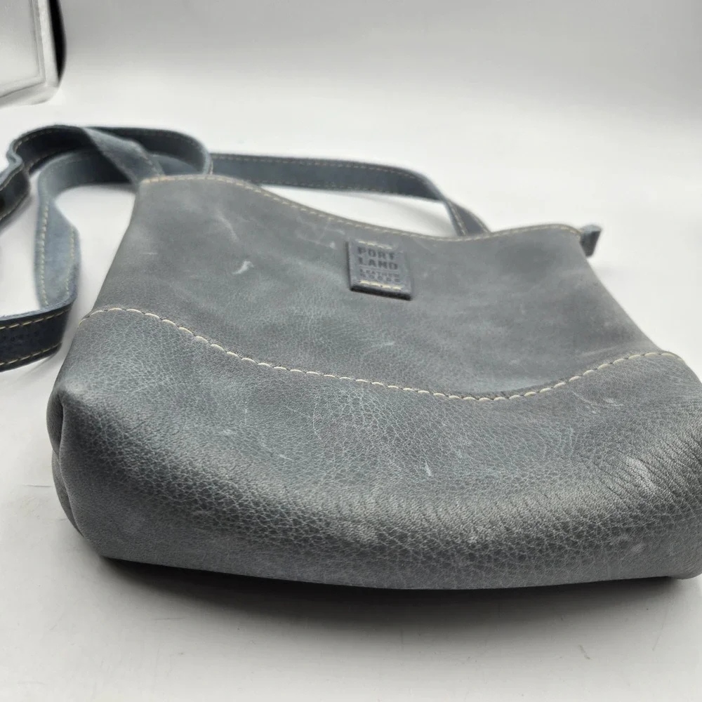 Portland Leather Goods Festival Bag Crossbody Light Blue Zip Top Inside Pocket